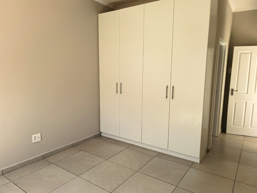 To Let 3 Bedroom Property for Rent in Parklands North Western Cape